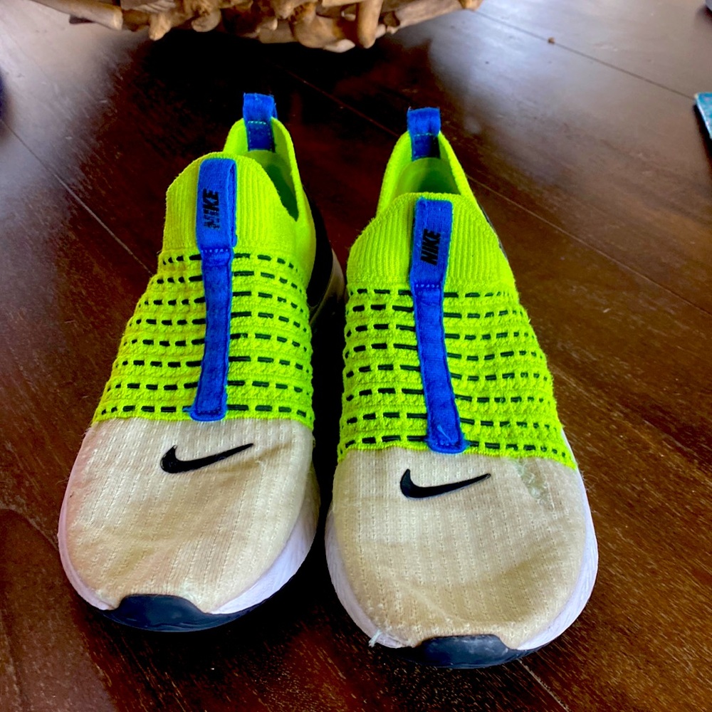 Nike shoes